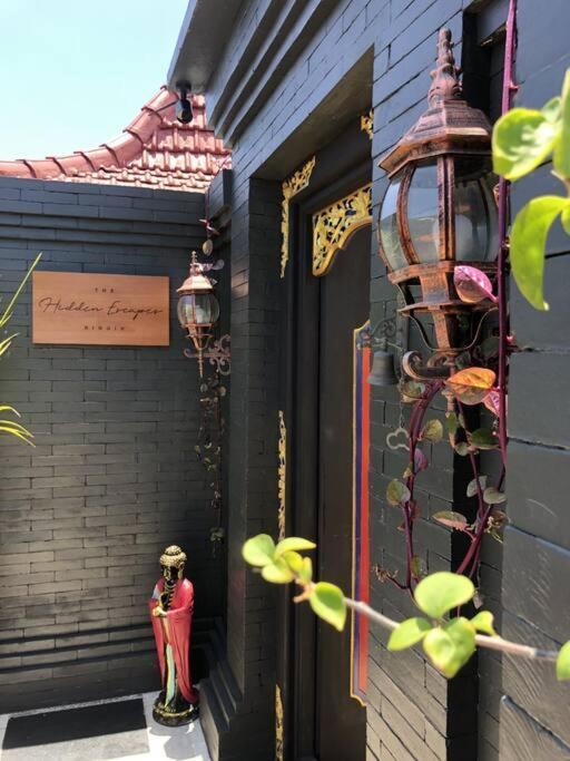 The Hidden Escapes Bingin- Sunset Rooftop Wood House With Ocean View & Private Kitchen 乌鲁瓦图 外观 照片