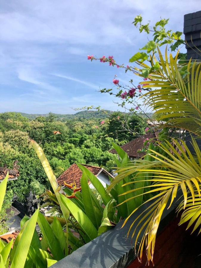 The Hidden Escapes Bingin- Sunset Rooftop Wood House With Ocean View & Private Kitchen 乌鲁瓦图 外观 照片